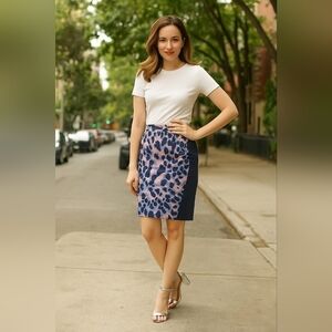 NWOT Pencil Skirt Club Monaco